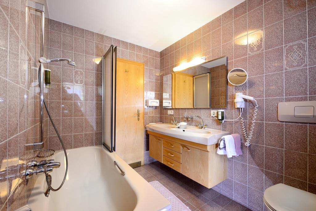 Residence Bacher ヴァルダーオラ・ディ・ソプラ エクステリア 写真